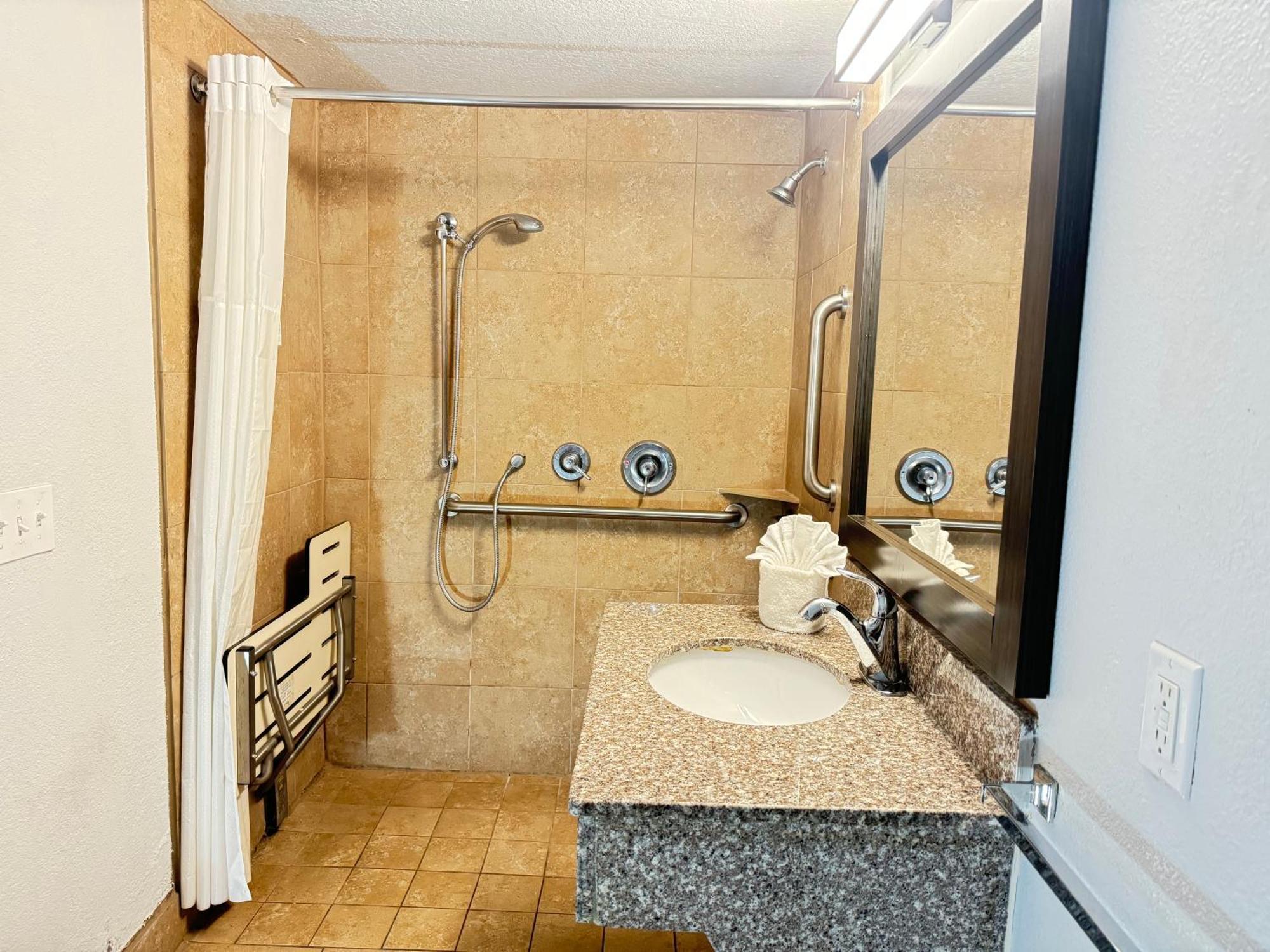 Masters Inn Tucker Luaran gambar